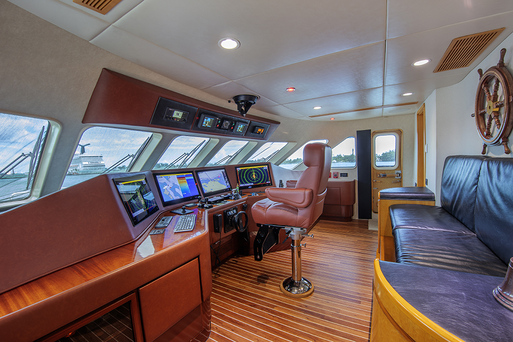 Pilot House Image Gallery Pilot House Aboard Yacht SUPERFUN MY
